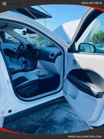 2020 Jeep Compass Latitude FWD