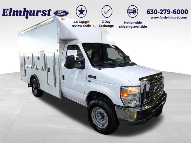 2011 Ford E-350 Cutaway E-350 for sale in Bensenville, IL