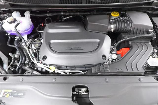 2026 Chrysler Voyager LX