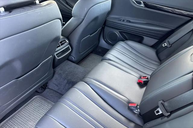 2024 Genesis G80 2.5T AWD