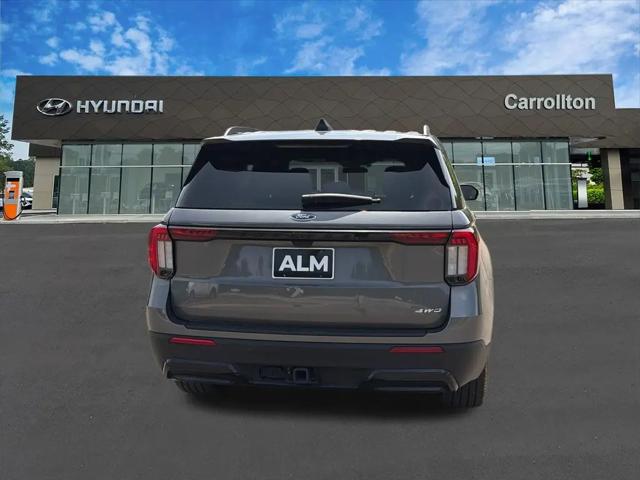 2025 Ford Explorer ST-Line