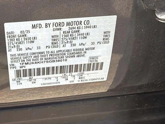 2025 Ford Explorer ST-Line