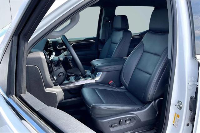 2025 Chevrolet Silverado 1500 4WD Crew Cab Short Bed LTZ