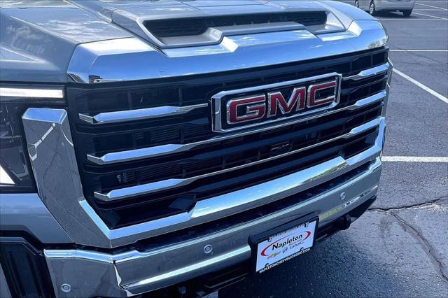 2026 GMC Sierra 2500HD Crew Cab, Standard Bed, SLT, 4WD