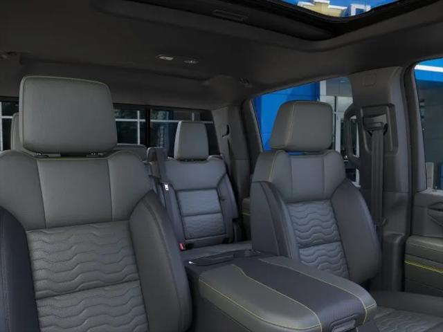 2026 Chevrolet Silverado 2500HD Crew Cab, Standard Bed, XR2, 4WD