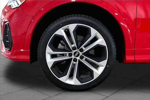 2021 Audi Q3 Premium Plus 45 TFSI S line quattro Tiptronic