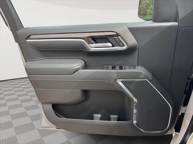 2026 GMC Sierra 1500 Crew Cab, Short Bed, SLE, 4WD