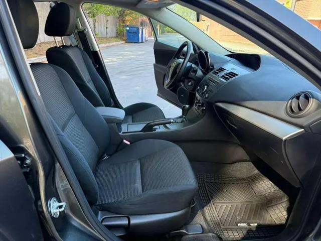 2012 Mazda Mazda3 i Touring