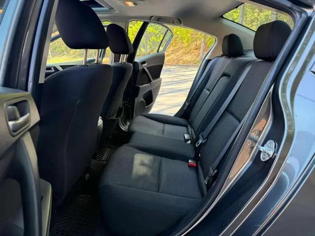 2012 Mazda Mazda3 i Touring