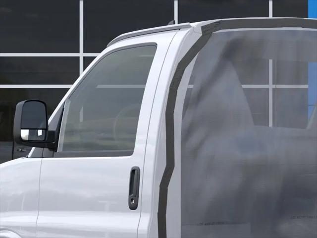 2025 Chevrolet Express Cutaway Work Van