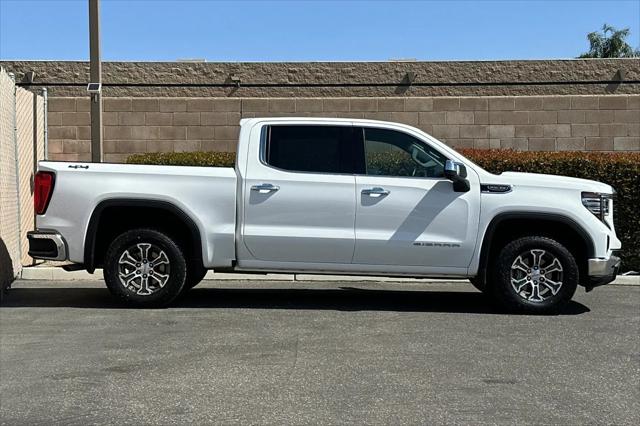 2025 GMC Sierra 1500 4WD Crew Cab Short Box SLT