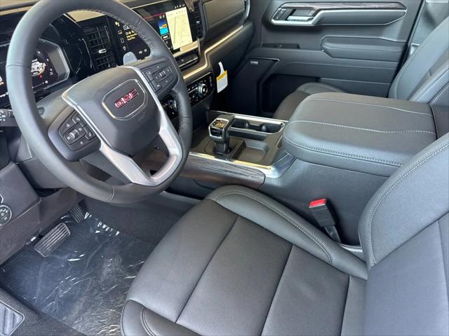 2026 GMC Sierra 1500 Crew Cab, Short Bed, SLT, 4WD