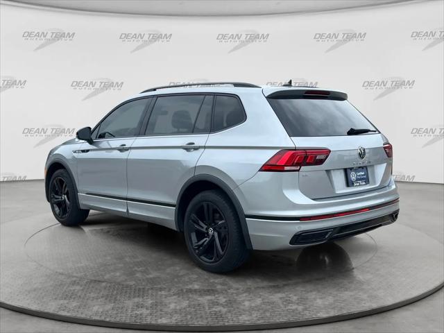 2023 Volkswagen Tiguan 2.0T SE R-Line Black