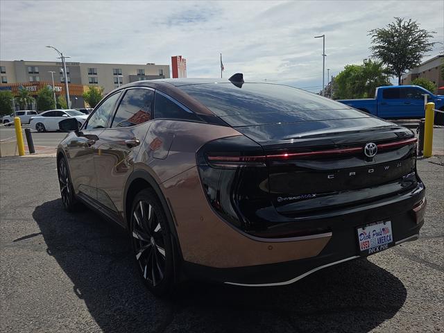 2026 Toyota Crown Platinum
