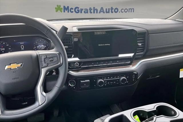 2026 Chevrolet Silverado 1500 4WD Crew Cab Standard Bed LT