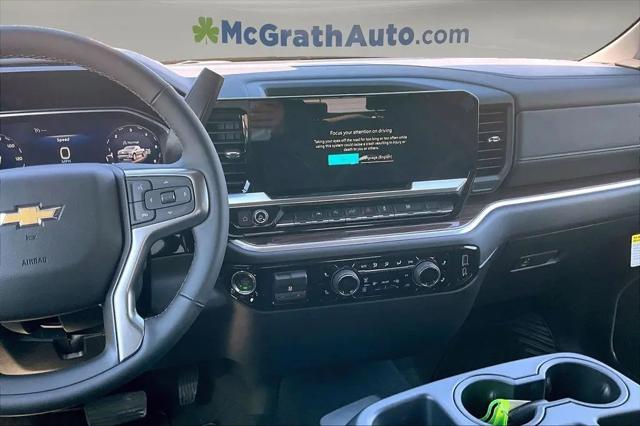 2026 Chevrolet Silverado 1500 4WD Crew Cab Standard Bed LT