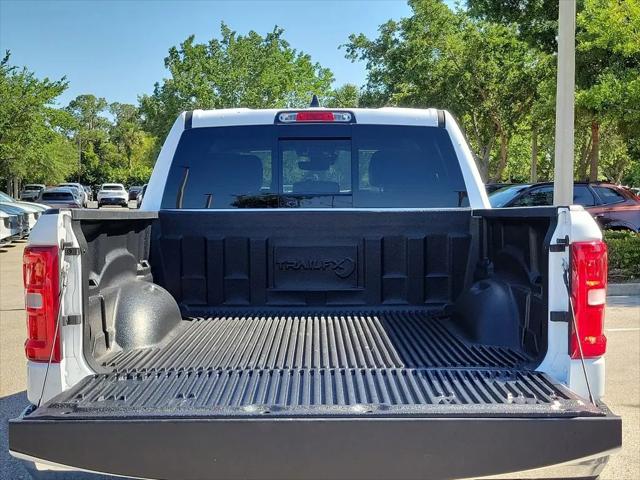 2026 Ram 1500 Laramie Crew Cab 4x4 5'7" Box