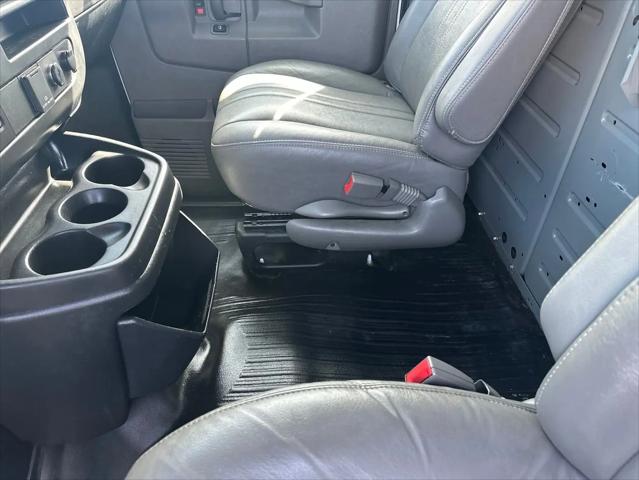 2023 GMC Savana Cargo RWD 2500 Regular Wheelbase Work Van