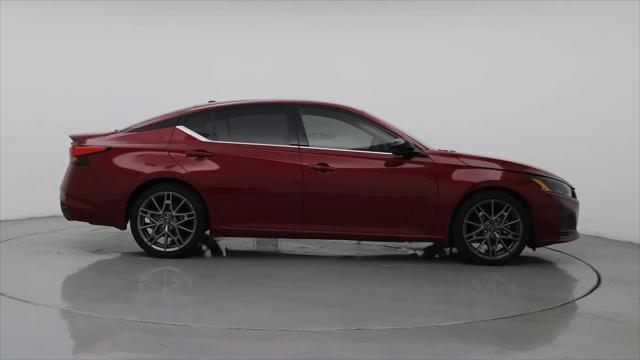 2024 Nissan Altima SR VC-Turbo FWD