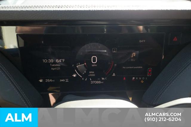 2025 GMC Yukon 4WD Denali