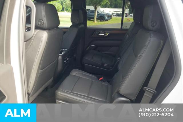2025 GMC Yukon 4WD Denali