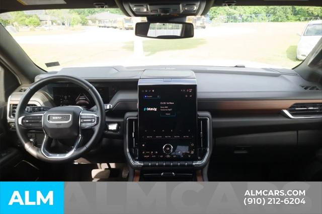 2025 GMC Yukon 4WD Denali