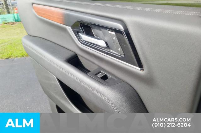 2025 GMC Yukon 4WD Denali