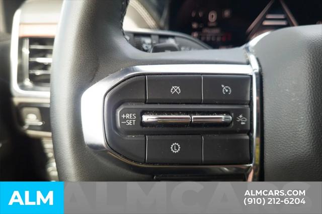 2025 GMC Yukon 4WD Denali