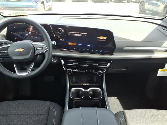 2026 Chevrolet Traverse FWD LT