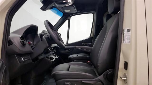 2023 Mercedes-Benz Sprinter 1500 Standard Roof 4-Cyl Gas