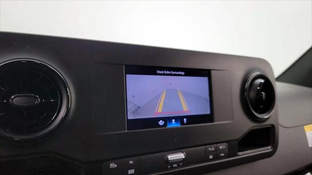 2023 Mercedes-Benz Sprinter 1500 Standard Roof 4-Cyl Gas