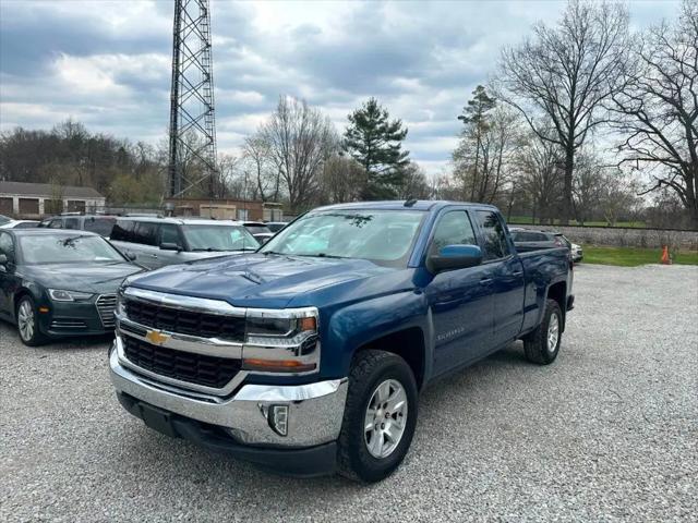 2017 Chevrolet Silverado 1500 LT for sale in Hartville, OH