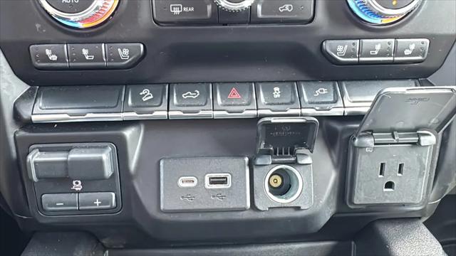 2021 GMC Sierra 1500 4WD Crew Cab Short Box AT4
