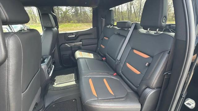 2021 GMC Sierra 1500 4WD Crew Cab Short Box AT4