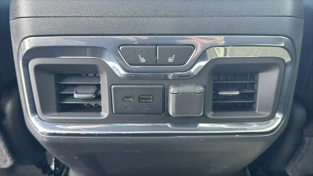 2021 GMC Sierra 1500 4WD Crew Cab Short Box AT4