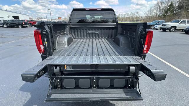 2021 GMC Sierra 1500 4WD Crew Cab Short Box AT4