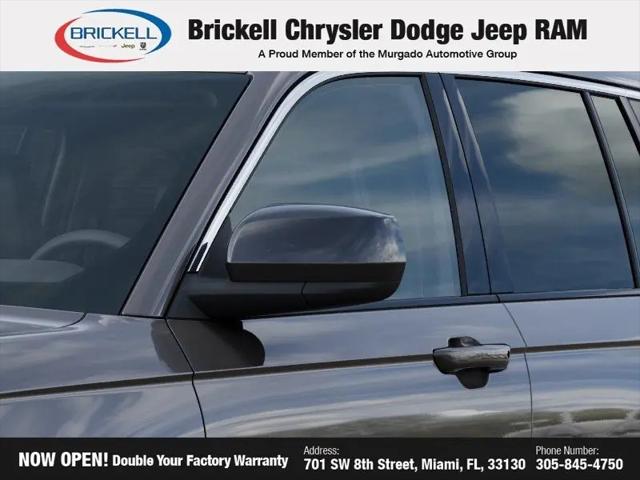 2026 Jeep Grand Cherokee Laredo 4x2