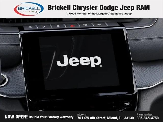 2026 Jeep Grand Cherokee Laredo 4x2