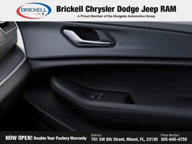 2026 Jeep Grand Cherokee Laredo 4x2