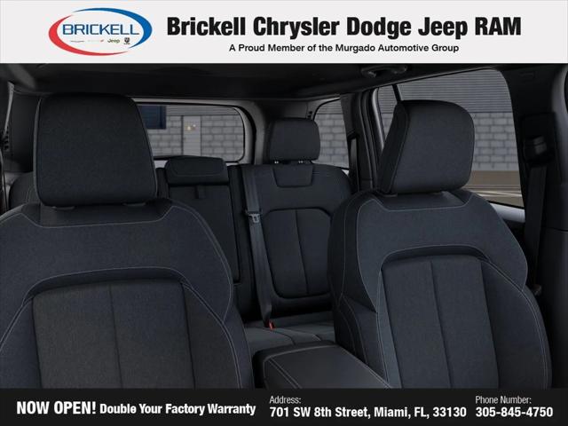 2026 Jeep Grand Cherokee Laredo 4x2