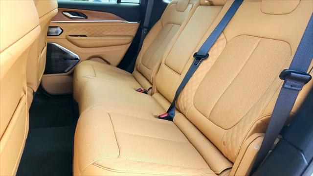 2025 Jeep Grand Cherokee Summit Reserve 4x4