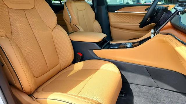 2025 Jeep Grand Cherokee Summit Reserve 4x4