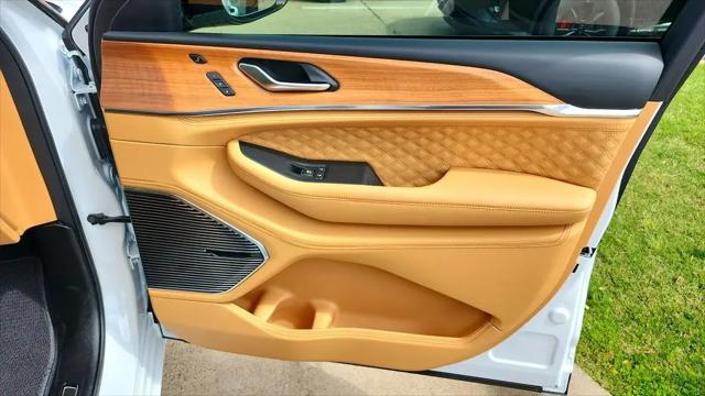 2025 Jeep Grand Cherokee Summit Reserve 4x4