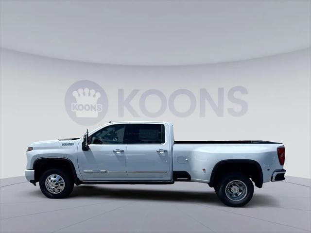 2026 Chevrolet Silverado 3500HD Crew Cab, Long Bed, High Country Dual Rear Wheel, RWD