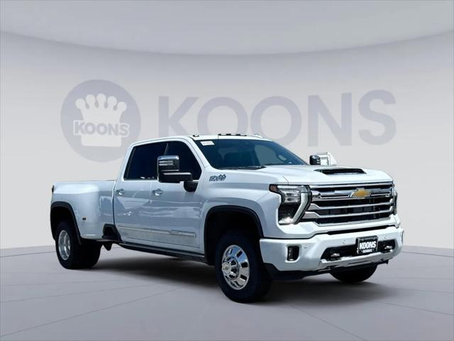 2026 Chevrolet Silverado 3500HD Crew Cab, Long Bed, High Country Dual Rear Wheel, RWD