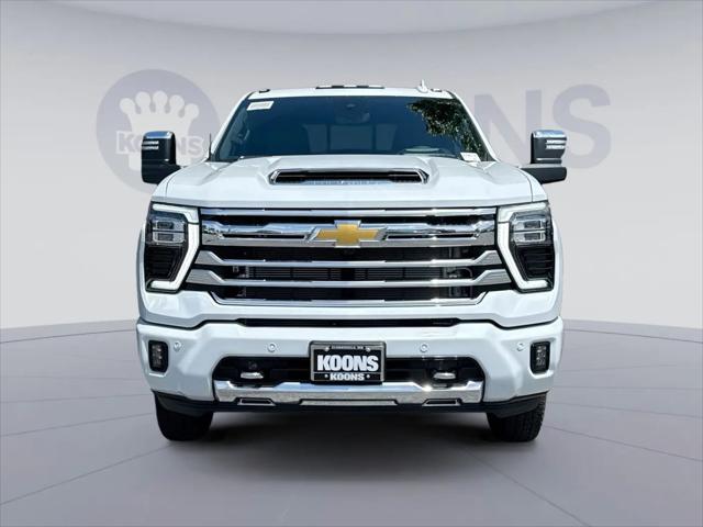 2026 Chevrolet Silverado 3500HD Crew Cab, Long Bed, High Country Dual Rear Wheel, RWD