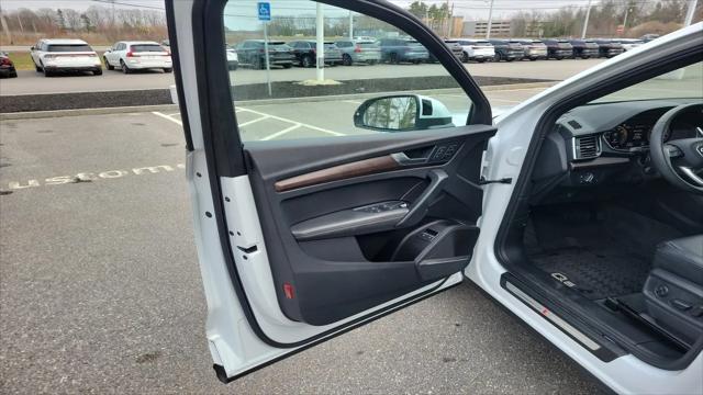 2024 Audi Q5 Premium Plus 55 TFSI e S line quattro S tronic