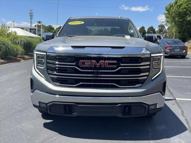 2025 GMC Sierra 1500 4WD Crew Cab Short Box SLT