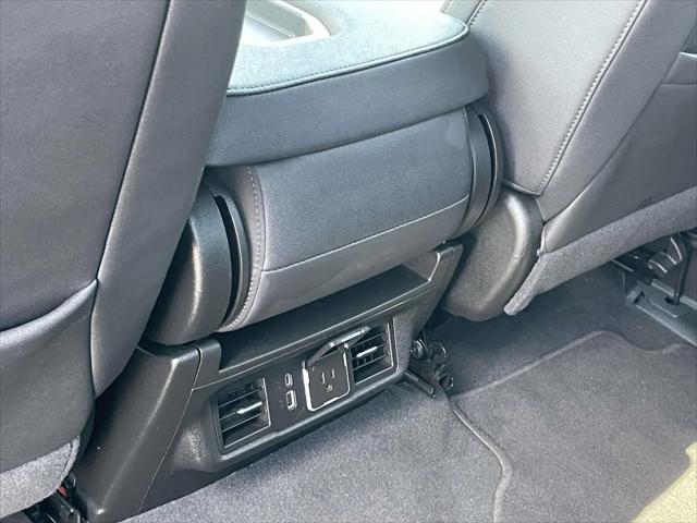 2025 GMC Sierra 1500 4WD Crew Cab Short Box SLT