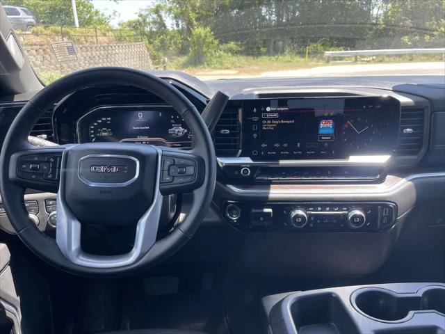 2025 GMC Sierra 1500 4WD Crew Cab Short Box SLT
